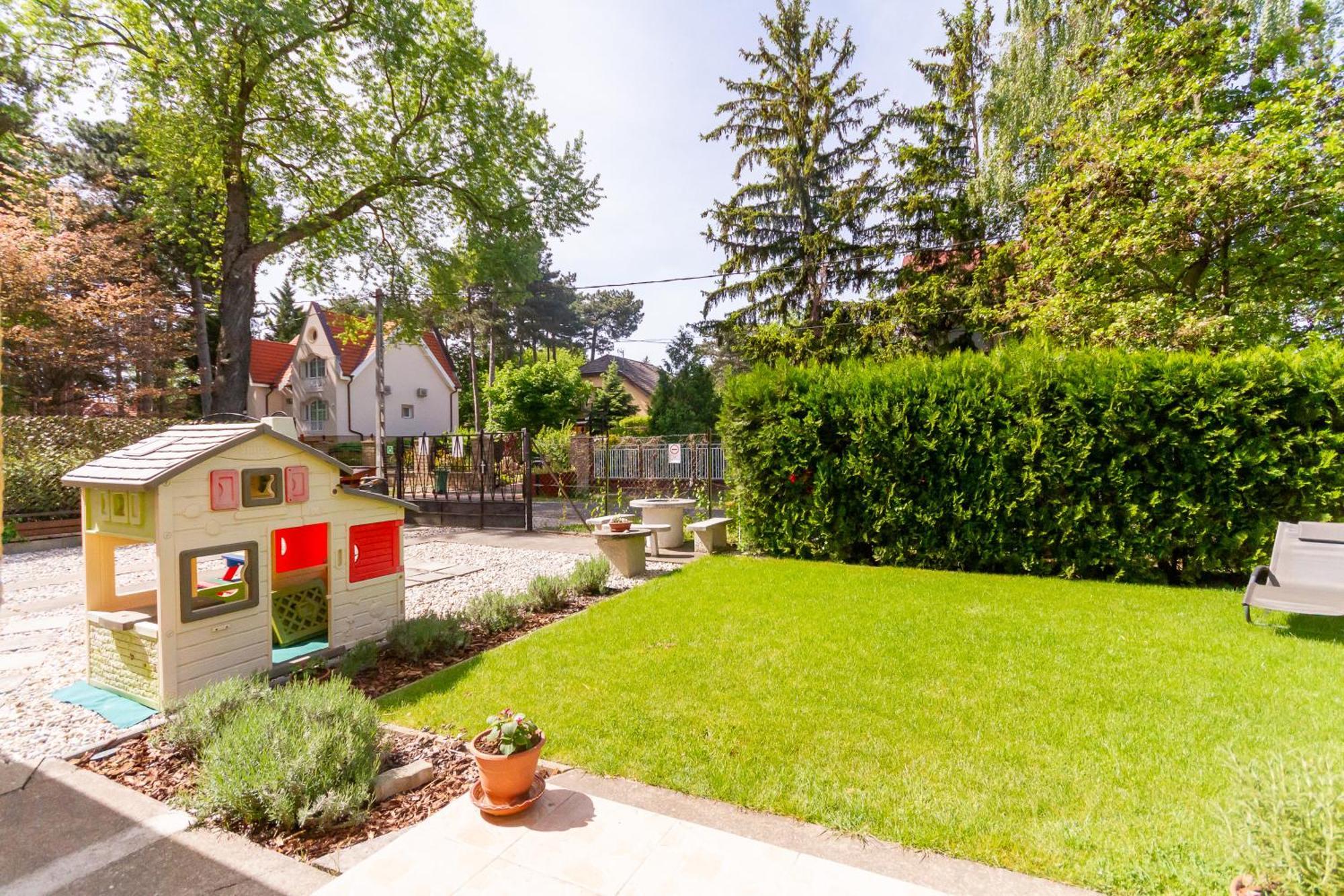 Kincso Vendeghaz Siofok By Newave Apartments Zewnętrze zdjęcie